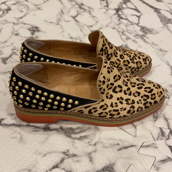 Slip on Animal Print / gold studded Shoes - Picture 2 of 5